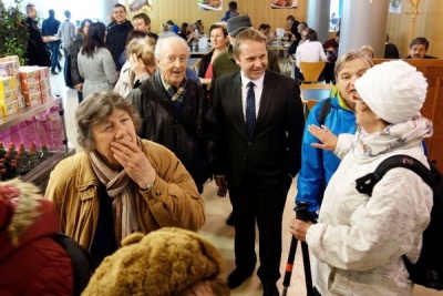 Jabloneční senioři si pochvalovali jídelnu Krajského úřadu