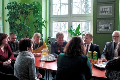 Ministryně Maláčová debatovala se seniory o spravedlivých důchodech