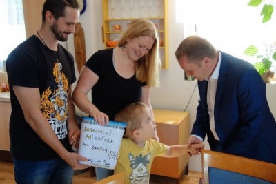 K penězům z benefice přidal náměstek Svoboda ještě angličáky