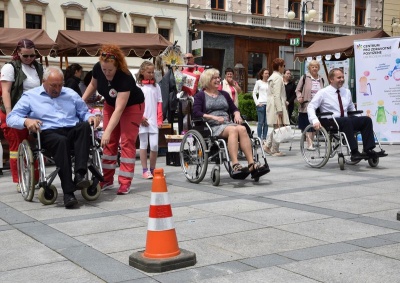 Ve slalomu na invalidním vozíku vybojoval náměstek hejtmana třetí místo