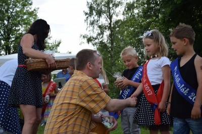 Děti se loučily s věkem bezstarostnosti pod dohledem příslušníků VB